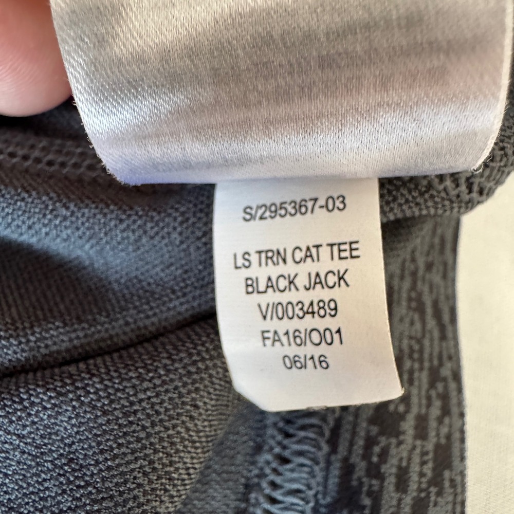 Old Navy Active Mens Long Sleeve GO DRY Athletic Shirt Size L Gray Heathered - Picture 9 of 14